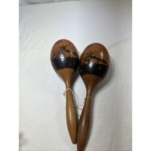 Wooden Maracas VINTAGE- MARACAS MUSIC PALM TREE'S/SHAKERS/COLLECTIBLE